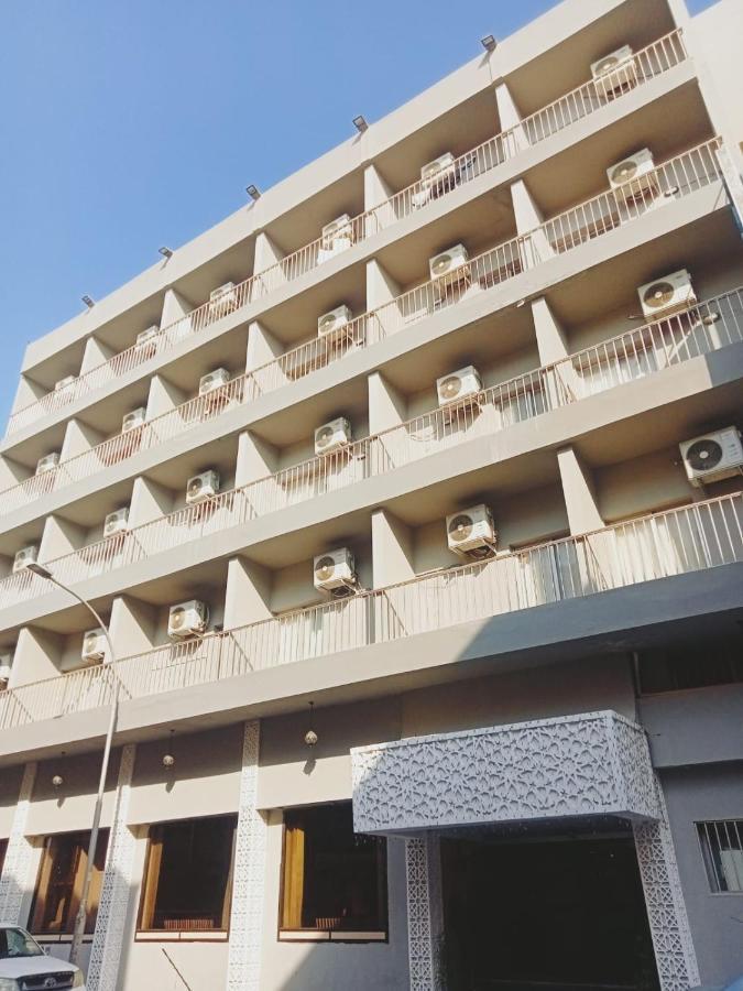 Aliqbal Hotel อัลโคห์บาร์ ภายนอก รูปภาพ