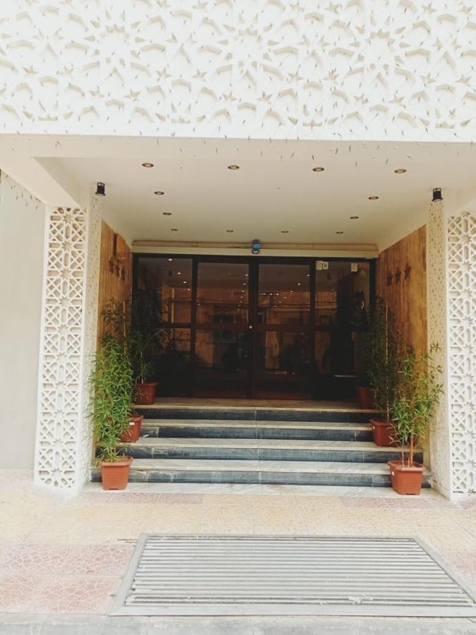 Aliqbal Hotel อัลโคห์บาร์ ภายนอก รูปภาพ